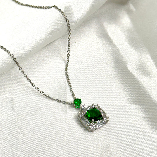 Emerald Radiance Necklace